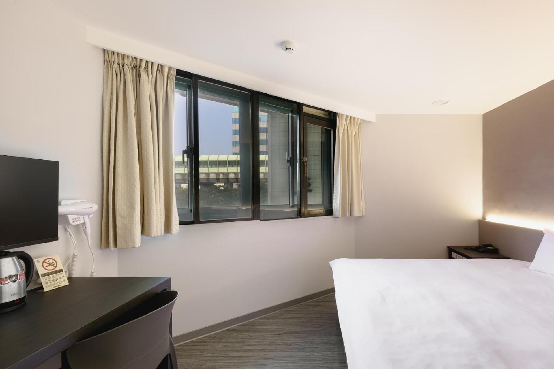 Kiwi Express Hotel - Zhongqing Taizhong Zewnętrze zdjęcie